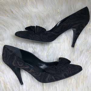 Stuart Weitzman for Mr Seymour Vintage Pumps Bow Embellishment Size 8.5